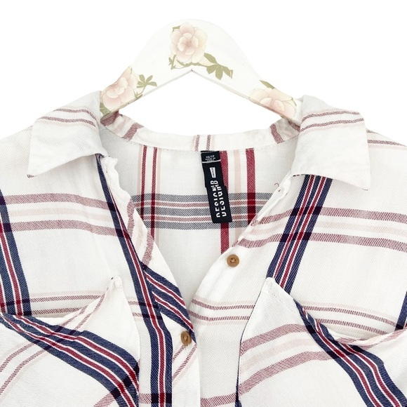 Design Lab Women’s Button Down Plaid Flannel Shirt high low white navy XS - Picture 4 of 6